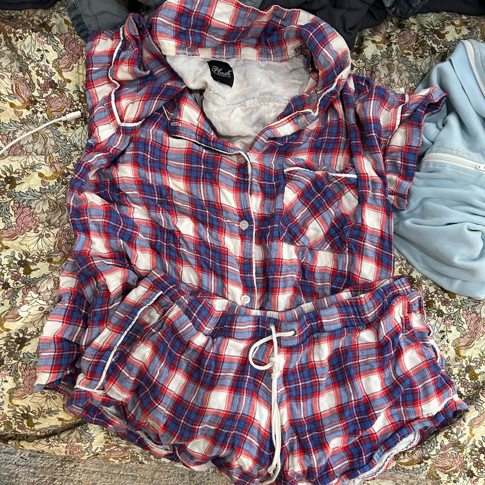 PLUSH pj set